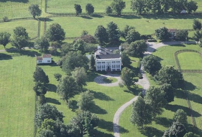Beautiful estate on a farm in Lexington, Kentucky